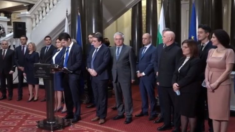 Кирил Петков представи новия кабинет. Ето кои са министрите (ВИДЕО)