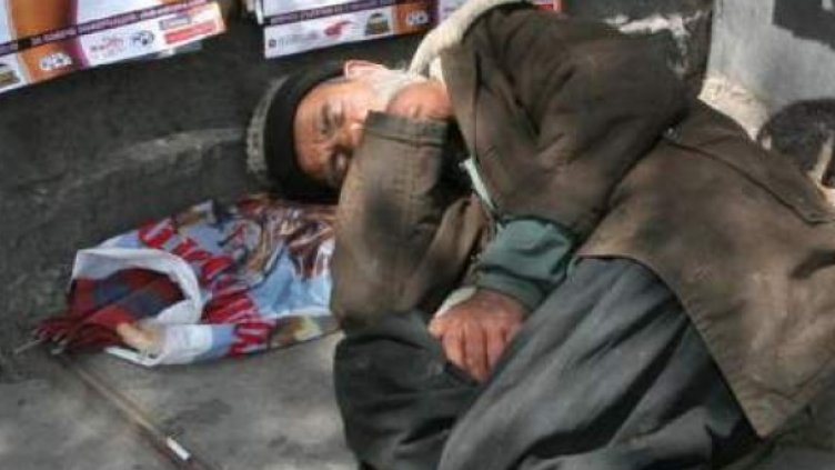 Бездомник осъден за 100 лв. заради хулиганство