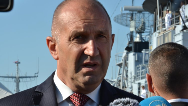 Радев: България взима всички мерки за сигурността на корабоплаването в Черно море