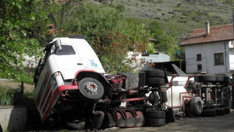 Инцидент с цистерна в района на хижа "Тихия кът"