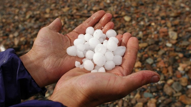 Капризите на времето: Градушка в София, Хасково, Свиленград