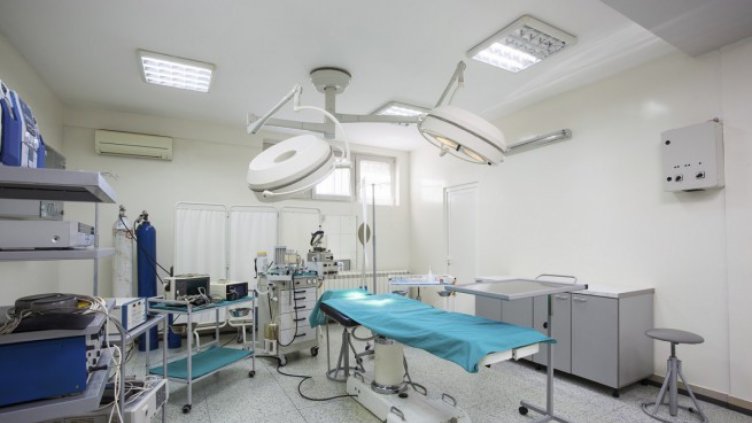 Рядка процедура спаси живота на майка и бебе  