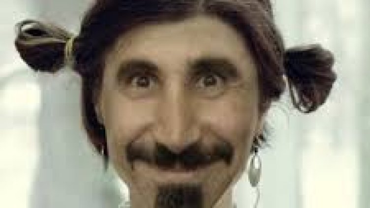 Серж Танкян програмирал по време на "Озфест"