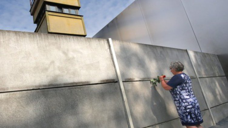 Два милиона са напуснали ГДР след обединението