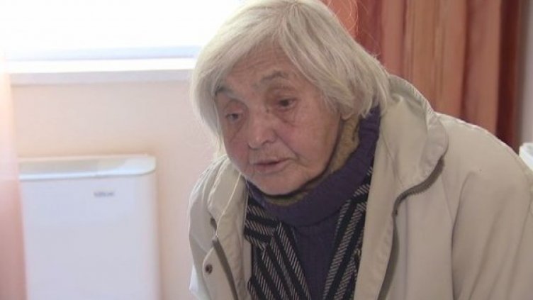 Жената, изгонена на улицата &ndash; настанена в дом