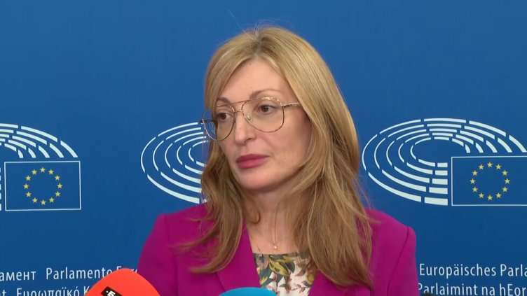 Захариева доволна от номинацията. Ресорът бил на бъдещето и изключително важен