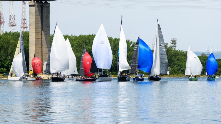 "Шоколад" спечели двете гонки в канала на Варна Ченъл Къп