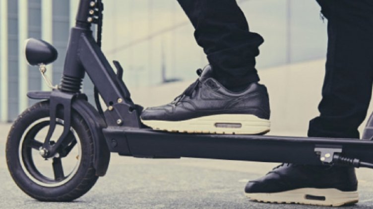 Двама пострадаха при катастрофи във Варна