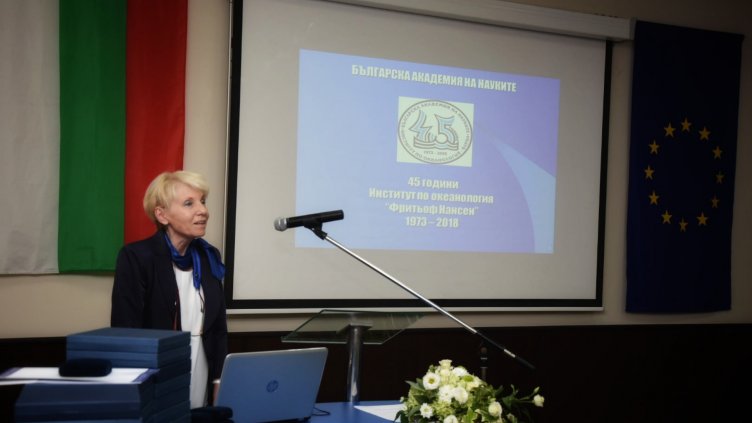 снимки: Пламен Гутинов