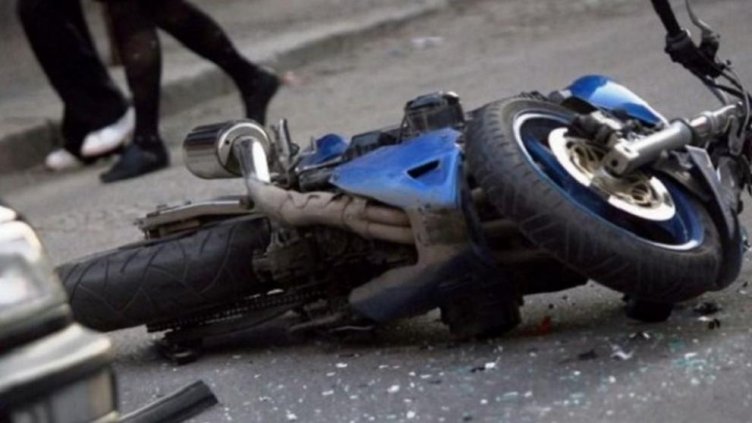 Скарали се, сгазили се. Дрогирана прегази с колата мъжа си на мотор