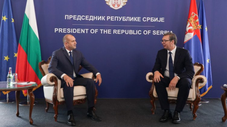 Румен Радев се срещна с Александър Вучич в Цариброд