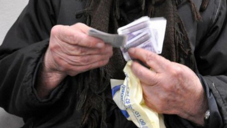 НОИ преизчислява служебно пенсиите на работещите пенсионери