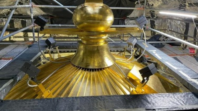 Приключва позлатяването на купола на Катедралата във Варна