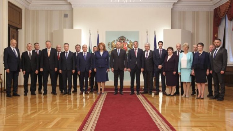 3 са новите лица в служебния кабинет на президента Радев