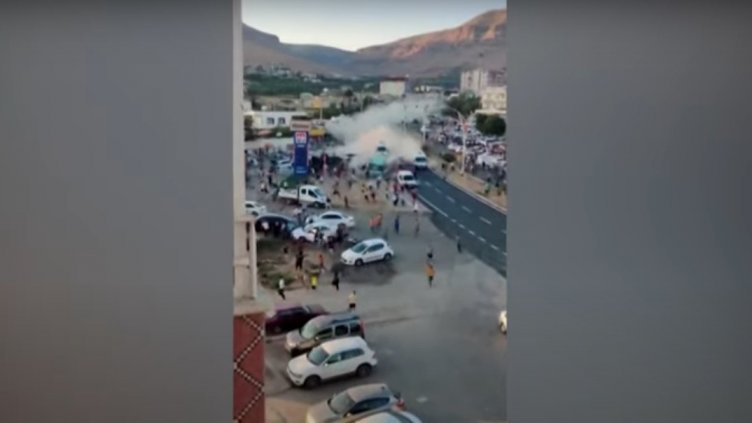 Нова тежка катастрофа в Турция, камион се вряза в хора (ВИДЕО)