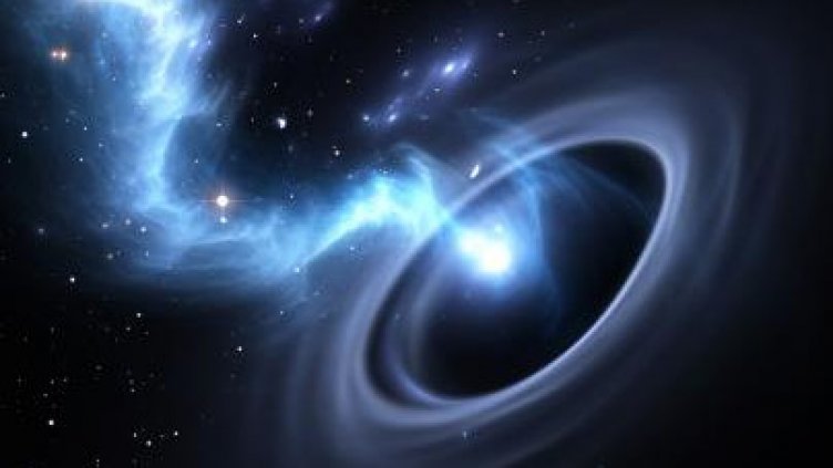 Учени бият тревога: Огромна черна дупка ще погълне Земята