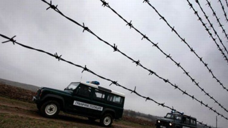 Руско издание: България строи стена срещу бежанци