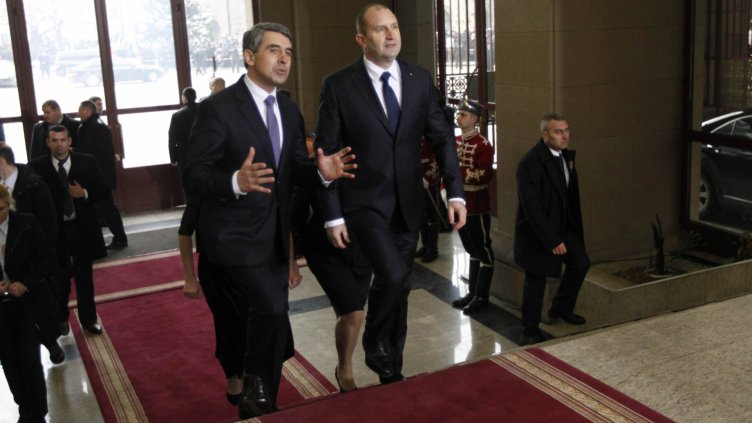 Смяна на караула на Дондуков 2 (ГАЛЕРИЯ)