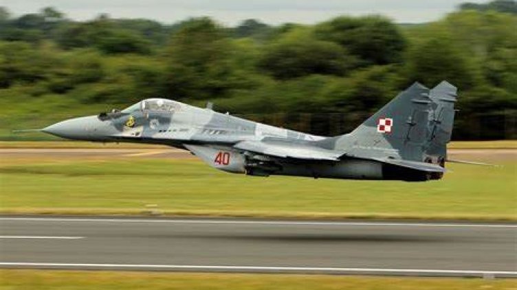 3 са версиите за разбиването на  МиГ-29  край Шабла