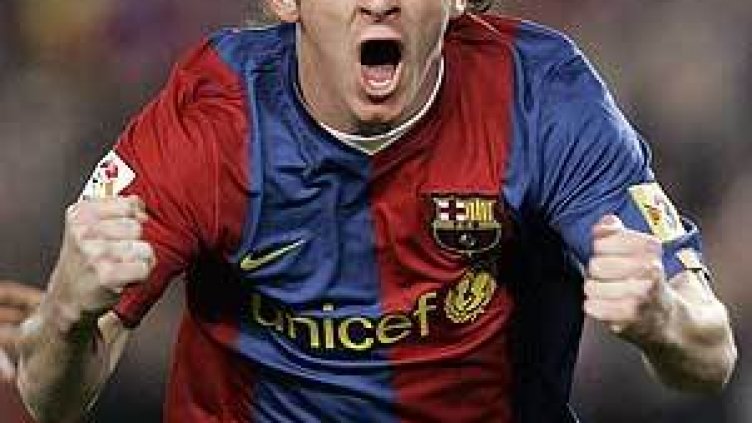 Меси отново повърна на терена