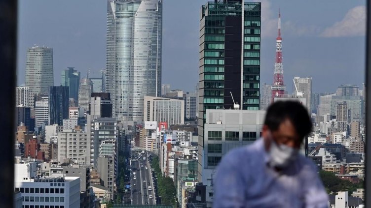 Япония затваря границите за чужденци