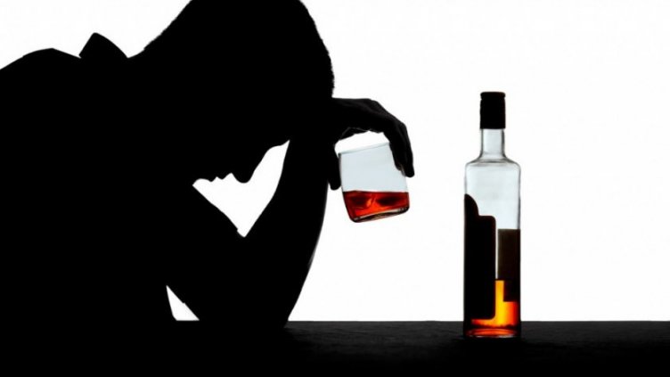 СЗО: Алкохолът причинява 7 вида рак
