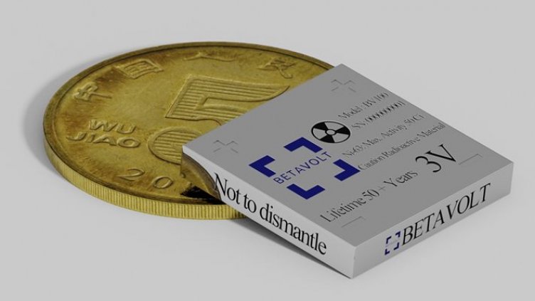 Изобретиха минибатерия с атомна енергия, с която смартфонът работи 50 г. без презареждане