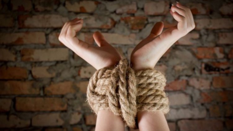 Рецидивист похити ученичка