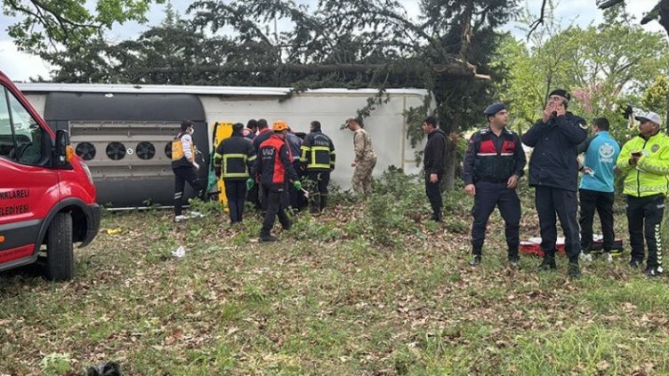 Български автобус катастрофира в Турция, 11 души са ранени (ВИДЕО)