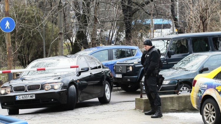 Прокуратурата проверява НСО