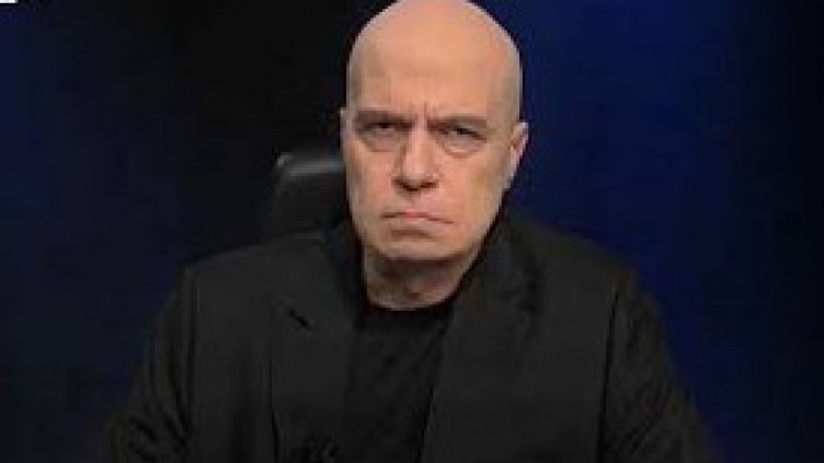 Слави злобее срещу отцепниците: Били купени с пари и постове 