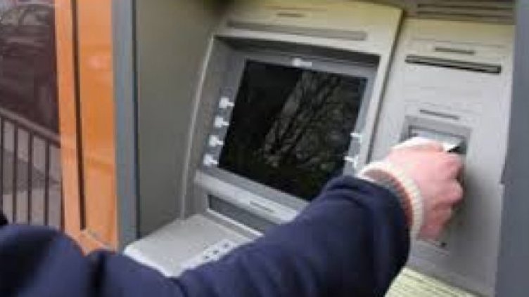 Изтръгнаха банкомат от общината в Бобошево