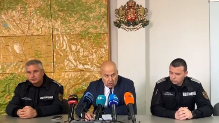 Шефът на операцията сам срешил за „голото" претърсване в Пловдив (ВИДЕО)