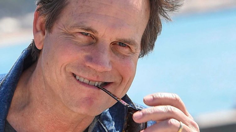 Семейството на актьора Бил Пакстън съди болницата за смърта му