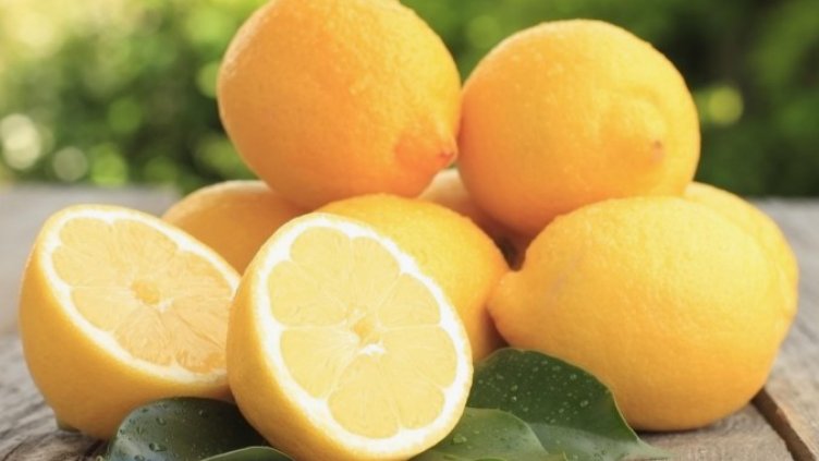 Върнахме на Турция опасни плодове с пестициди