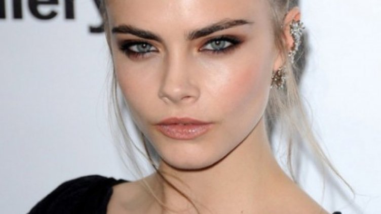 Учени с изненадващи разкрития за жените с дебели вежди