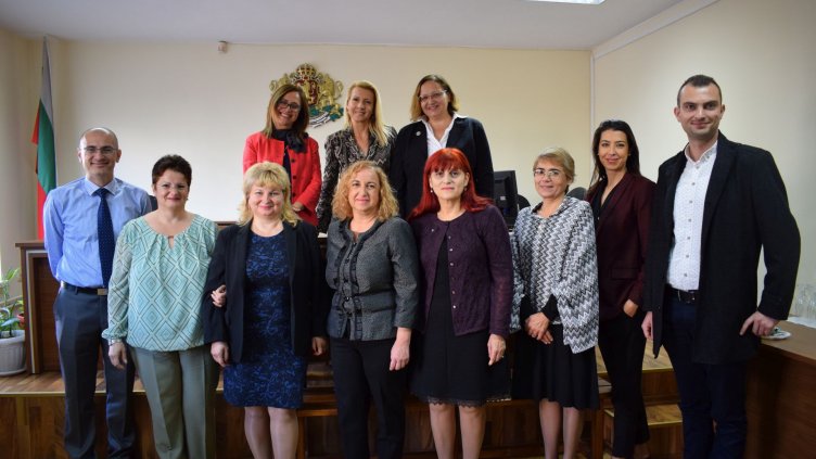 Започна новият мандат на медиаторите към Центъра за медиация към Окръжен съд – Варна
