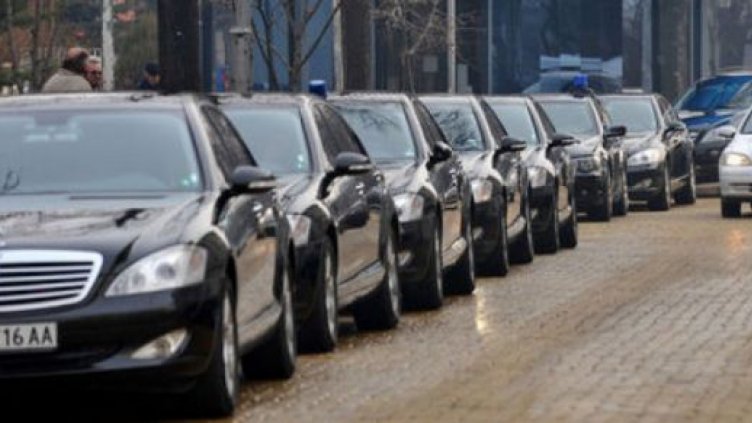 Скандално: Плащаме за охрана на властта 42 пъти повече от Германия!