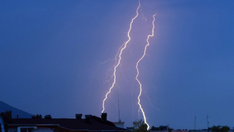 Идват още хлад и бури. После – пак жега!