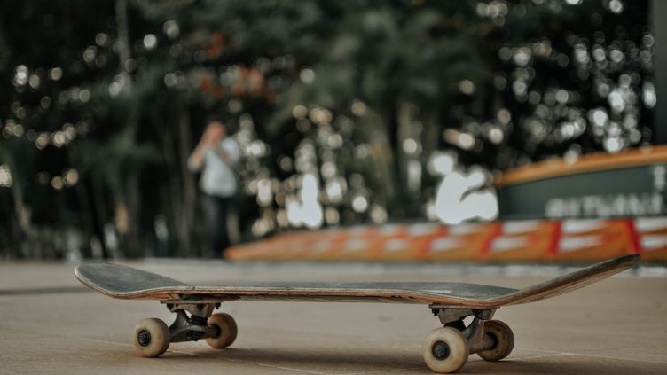 Колекционер си купи скейтборди за 800 хиляди долара