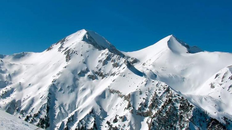Спасяват трима туристи, паднали в Пирин
