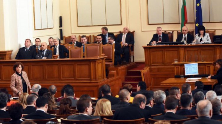 Очаквано кабинетът "Борисов 3" оцеля!