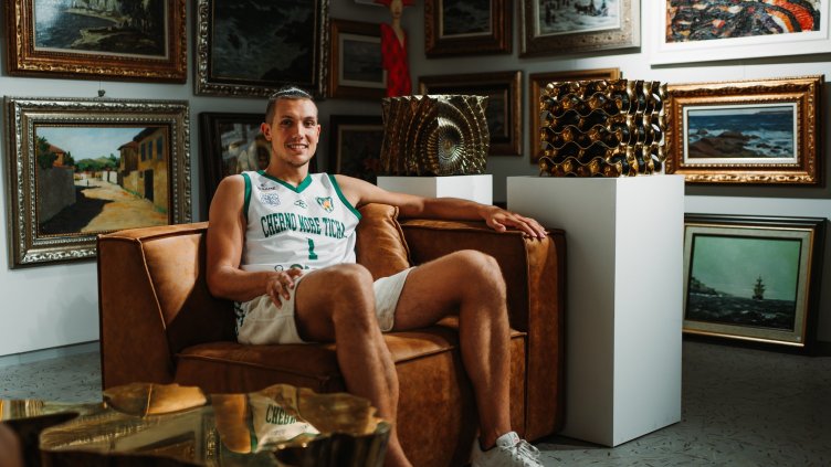 Михаил Молдов остава в Черно море Тича през новия сезон