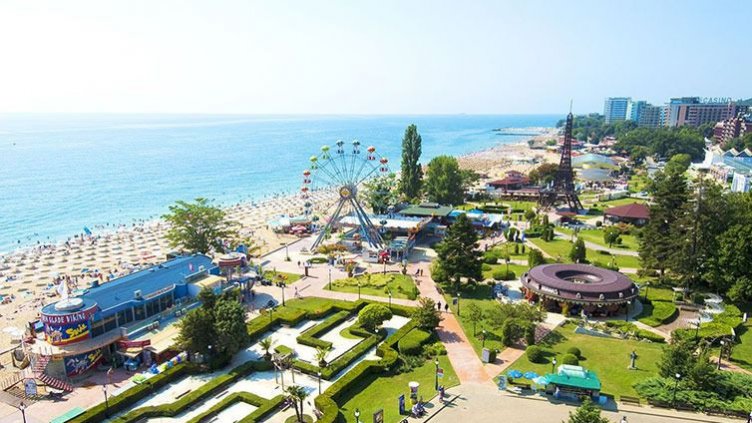 Промоция или криза? 27 лева на нощ за Великден в 4-звезден хотел по морето