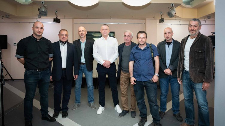 Варненски фотографи представят пандемията в 60 кадъра