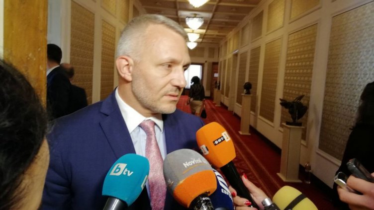 Парламентът гласува утре оттегления проектокабинет на ИТН