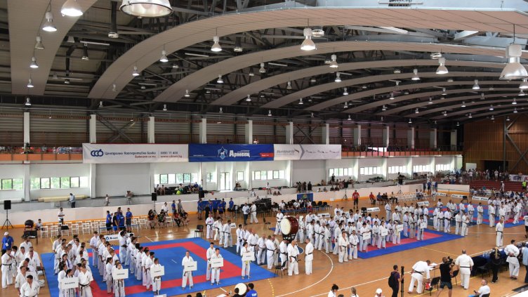Откриха 12-ото издание на най-големия лагер по карате киокушин в света