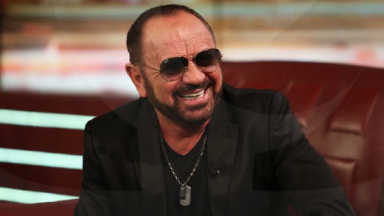 Мъж нападна Миле Китич по време на концерт в Базел