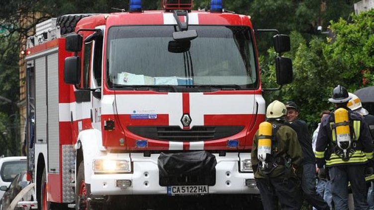Почитаме паметта на загиналите полицаи с вой на сирени във Варна