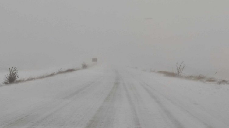 Ограничено е движението за всички МПС в областите Разград, Силистра, Шумен и Добрич